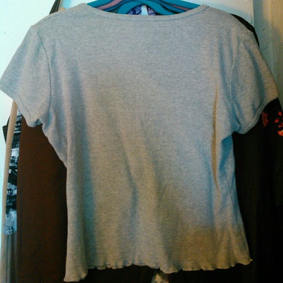 Like new aTm feminine tee - Picture 3 of 4